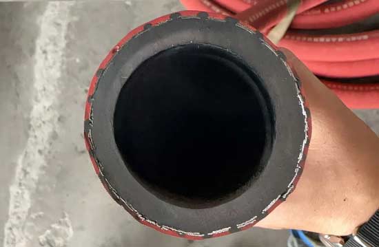 噴漿管材質(zhì).jpg 噴漿管材質(zhì).jpg