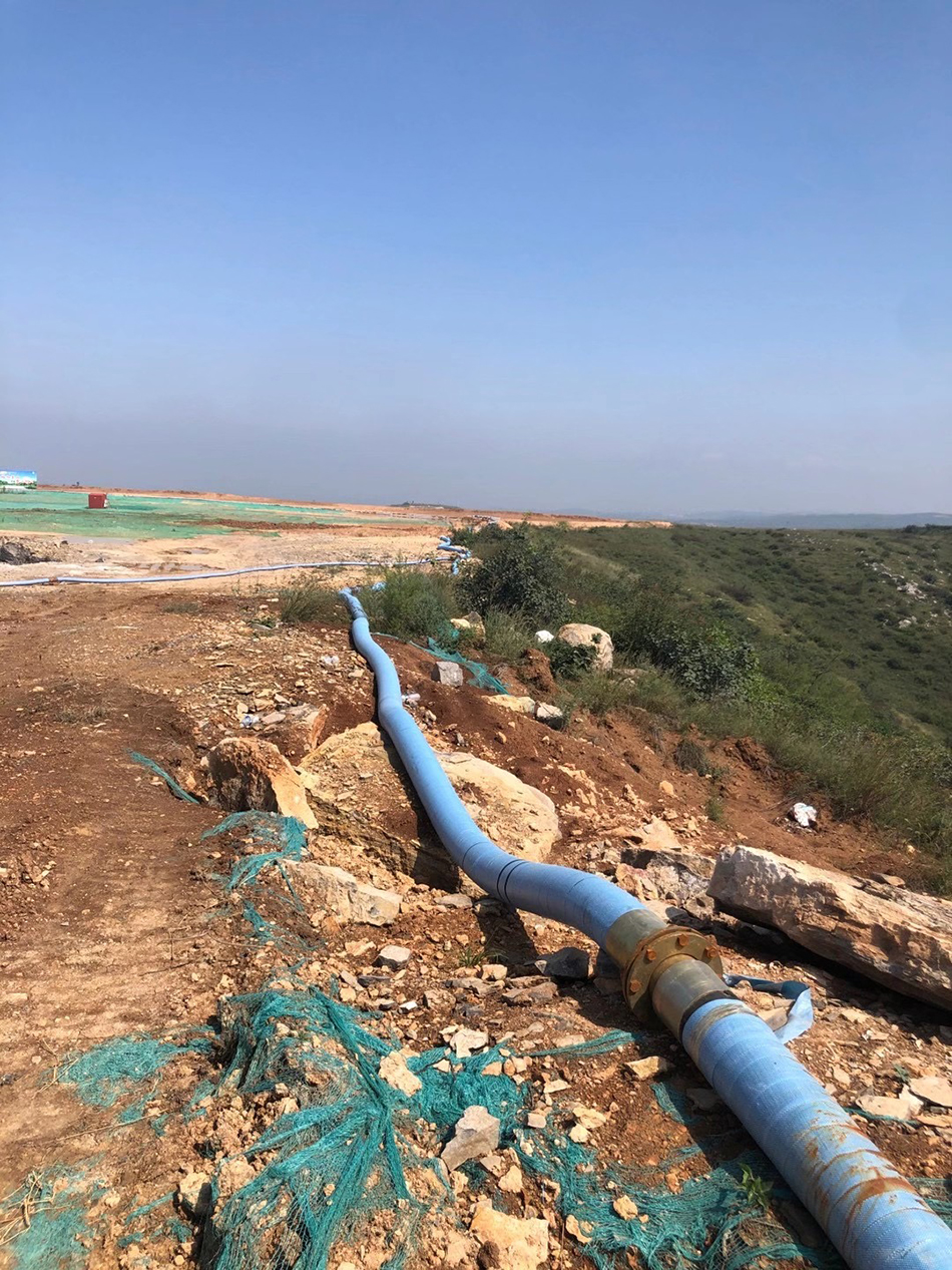 鋼編管作業現場.jpg 鋼編管作業現場.jpg