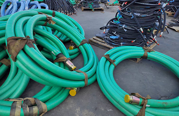 鋼絲編織膠管廠家.jpg 鋼絲編織膠管廠家.jpg