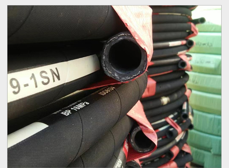 鋼絲編織蒸汽膠管詳情_03.jpg 鋼絲編織蒸汽膠管詳情_03.jpg